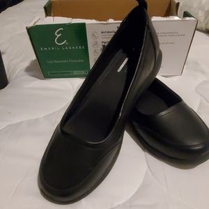 Emeril lagasse's slip resistant flats